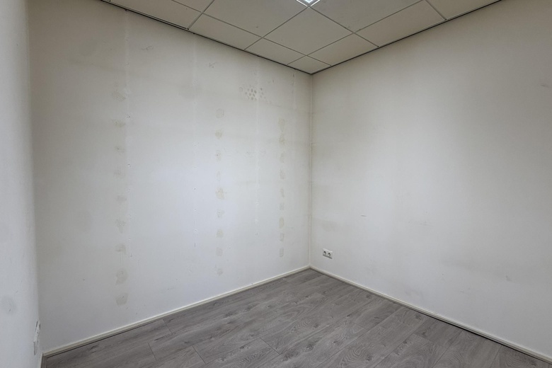 BedrijfsruimteaanHeikampweg 3 F<br/> inRosmalen