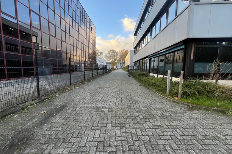 KantoorruimteaanIndustrieweg 10 a<br/> inMaarssen KantoorruimteaanIndustrieweg 10 a<br/> inMaarssen