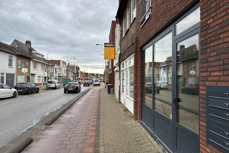 ZorgaanBroekhovenseweg 60<br/> inTilburg ZorgaanBroekhovenseweg 60<br/> inTilburg