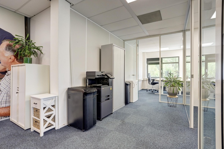 KantoorruimteaanLemelerberg 29<br/> inAlphen aan den Rijn