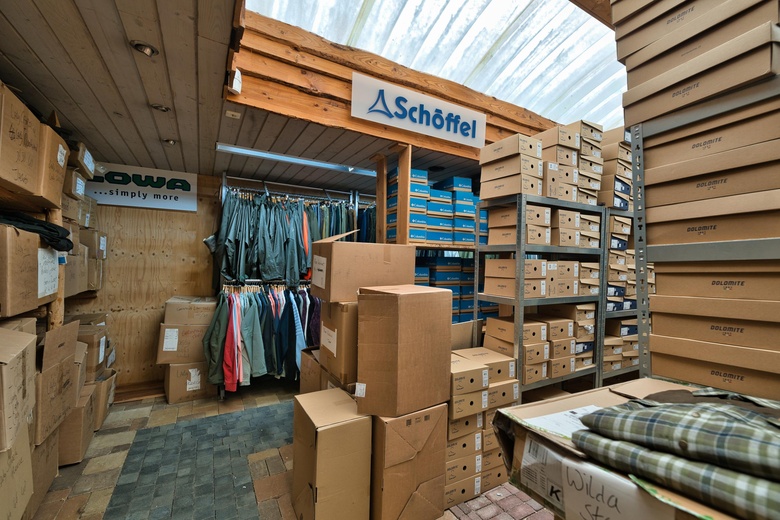 WinkelruimteaanRingdijk 26 - 28<br/> inRidderkerk