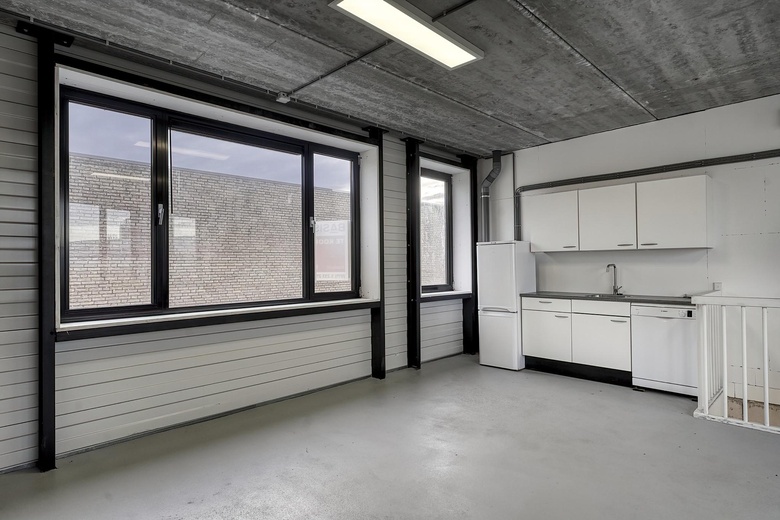 BedrijfsruimteaanProduktieweg 44 L<br/> inZoeterwoude