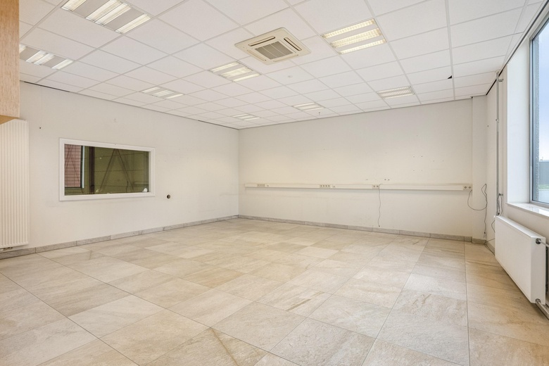 BedrijfsruimteaanKopenhagenstraat 150<br/> inSittard BedrijfsruimteaanKopenhagenstraat 150<br/> inSittard