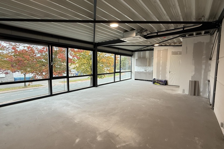 BedrijfsruimteaanJohn F. Kennedylaan 40<br/> inValkenswaard