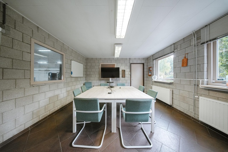 BedrijfsruimteaanHondsbergweg 2<br/> inWesterbeek