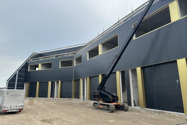 BedrijfsruimteaanDijkleger 1 a<br/> inVianen BedrijfsruimteaanDijkleger 1 a<br/> inVianen