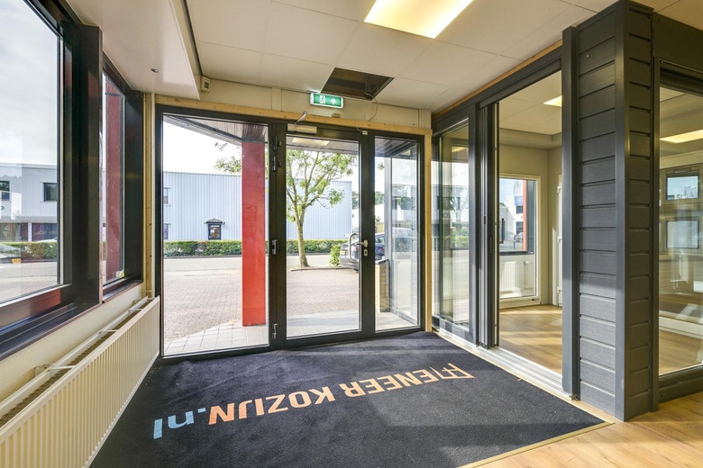 BedrijfsruimteaanWilgenkade 1<br/> inHouten