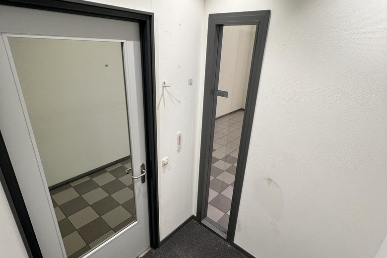 WinkelruimteaanSpoorstraat 30 A<br/> inDen Helder WinkelruimteaanSpoorstraat 30 A<br/> inDen Helder