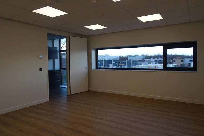 BedrijfsruimteaanChemieweg 39<br/> inUithoorn BedrijfsruimteaanChemieweg 39<br/> inUithoorn