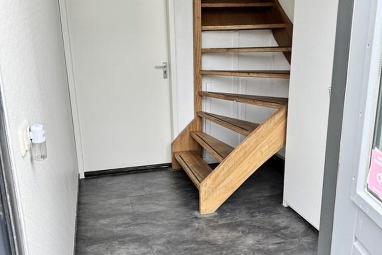 KantoorruimteaanNeutronenlaan 44<br/> inUden