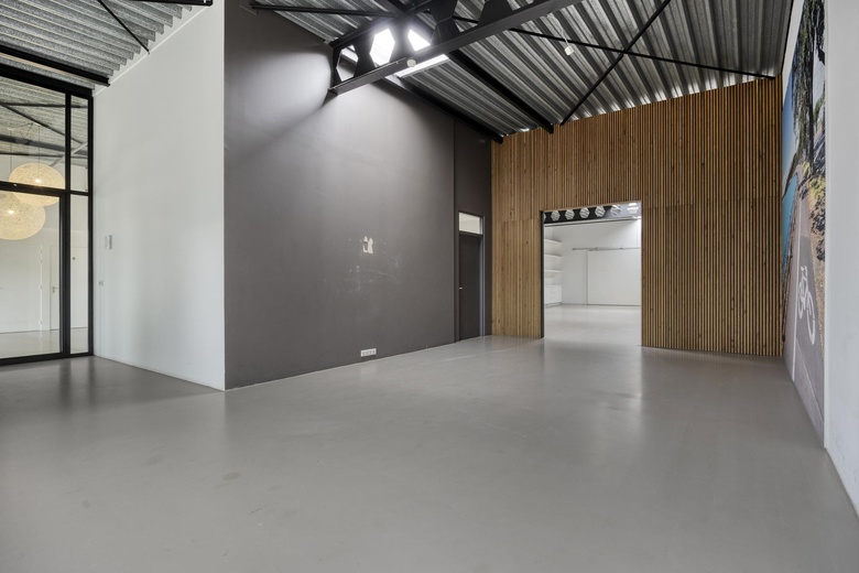 BedrijfsruimteaanDe Bloemendaal 5<br/> inDen Bosch