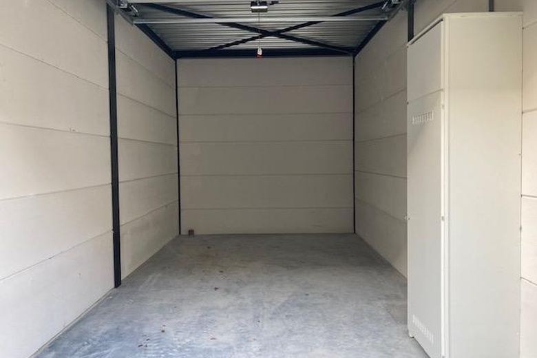 BedrijfsruimteaanNikkelweg 323<br/> inAlphen aan den Rijn