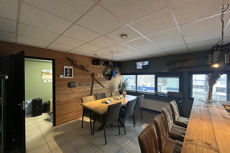 BedrijfsruimteaanLeehove 26<br/> inDe Lier