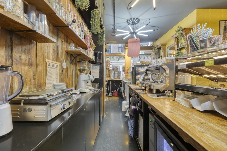 HorecaaanWarmoesstraat 46<br/> inAmsterdam HorecaaanWarmoesstraat 46<br/> inAmsterdam