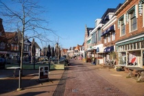 Bekijk foto 3 van Markt 13