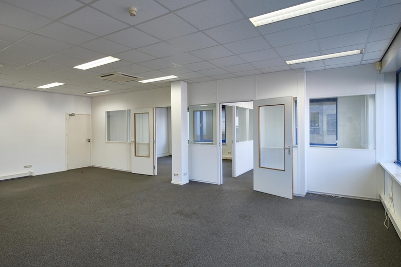 KantoorruimteaanEngelsestraat 4<br/> inKaatsheuvel KantoorruimteaanEngelsestraat 4<br/> inKaatsheuvel