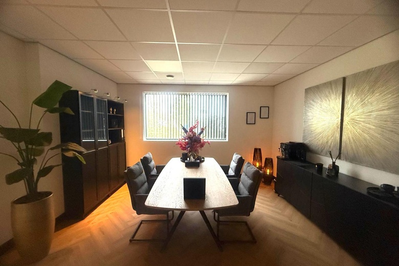 KantoorruimteaanParallelweg 16<br/> inEtten-Leur