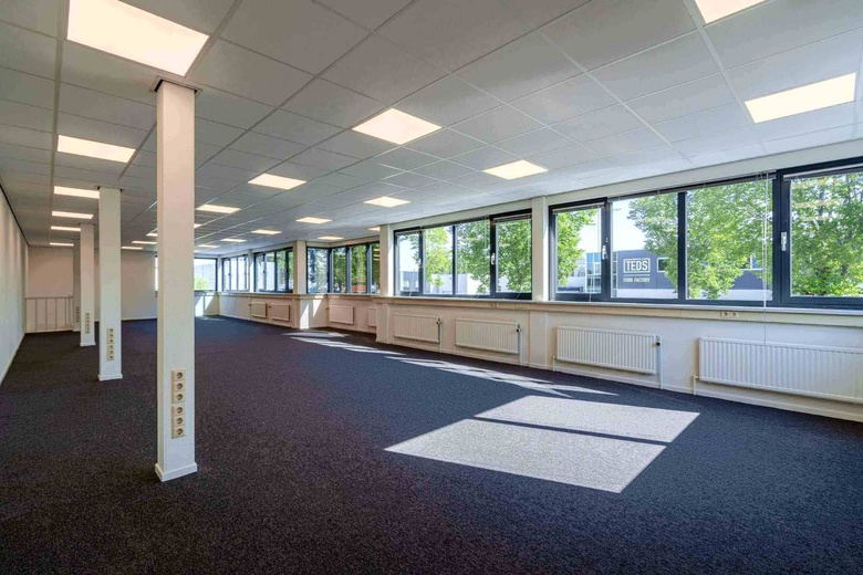 BedrijfsruimteaanPlatinastraat 79<br/> inZoetermeer