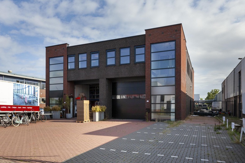 BedrijfsruimteaanPasteurstraat 8<br/> inReeuwijk