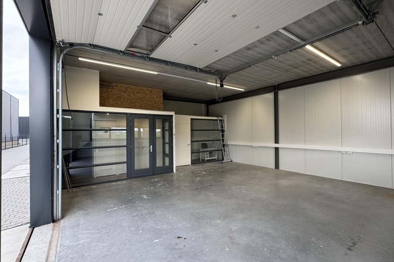 BedrijfsruimteaanConradsweg 26<br/> inZwartsluis