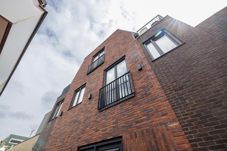 BedrijfsruimteaanMolenstraat 3<br/> inHeerenveen