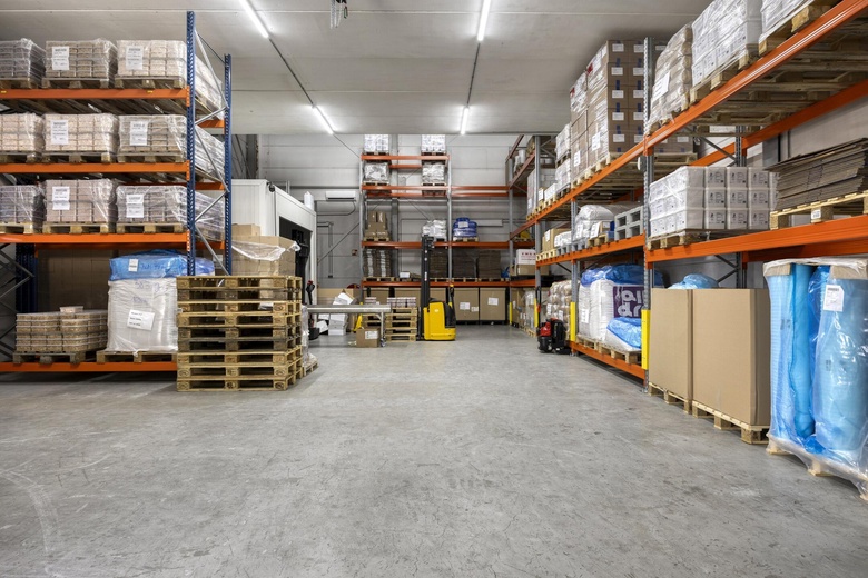 BedrijfsruimteaanHanzeweg 35 P<br/> inBarneveld