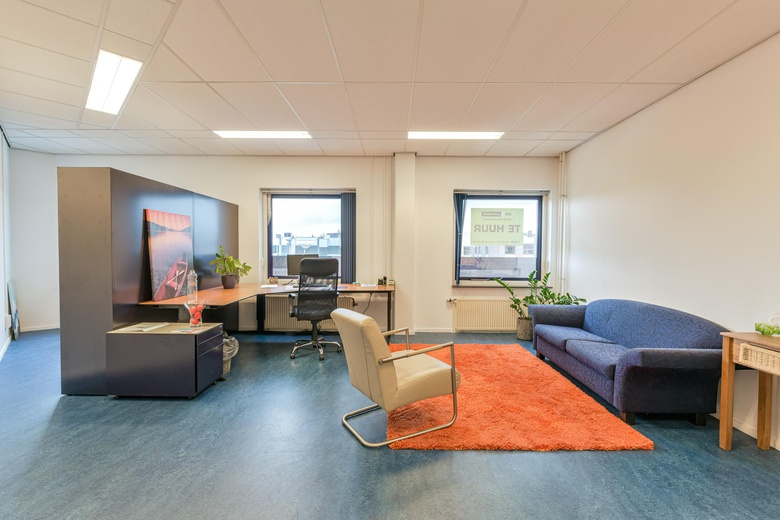 KantoorruimteaanMeentweg 1<br/> inLelystad KantoorruimteaanMeentweg 1<br/> inLelystad