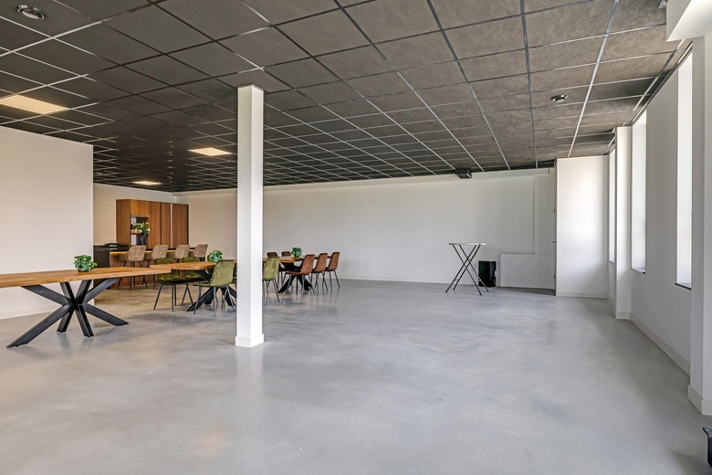 KantoorruimteaanTransportcentrum 8<br/> inBeugen