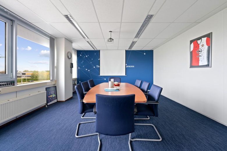 KantoorruimteaanKamerlingh Onnesweg 10<br/> inBarendrecht