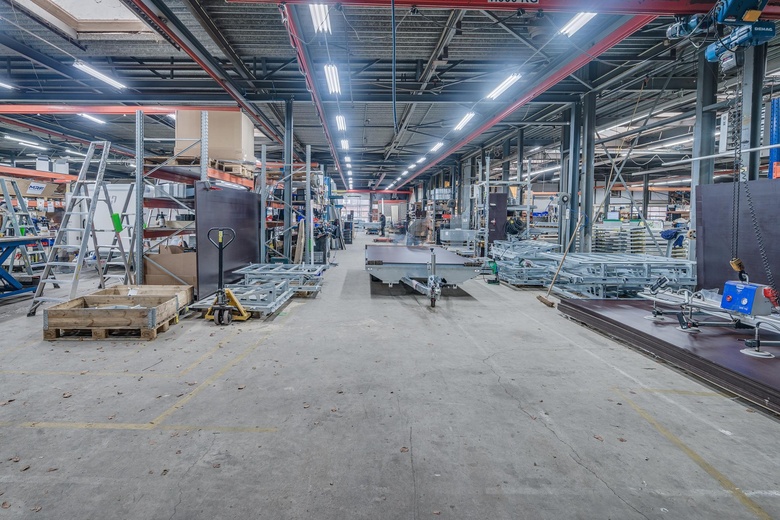 BedrijfsruimteaanOploseweg 10<br/> inOverloon BedrijfsruimteaanOploseweg 10<br/> inOverloon