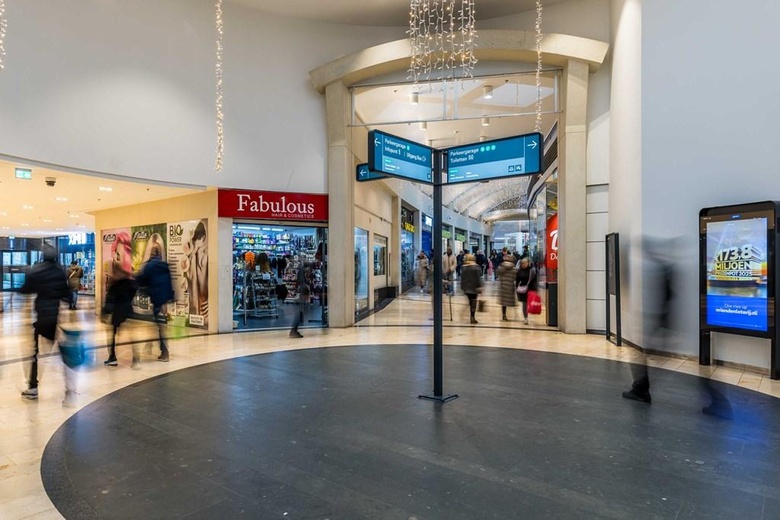 Bekijk foto 1 van Zuidplein Hoog 488