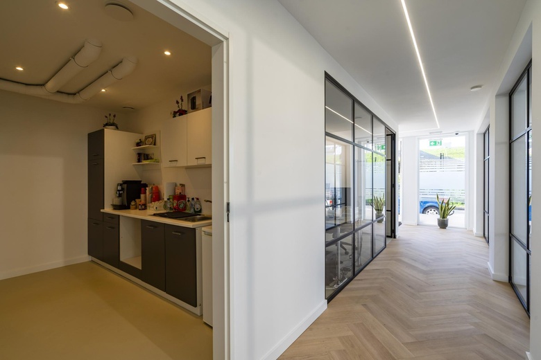 KantoorruimteaanHudsonstraat 185<br/> inRotterdam KantoorruimteaanHudsonstraat 185<br/> inRotterdam