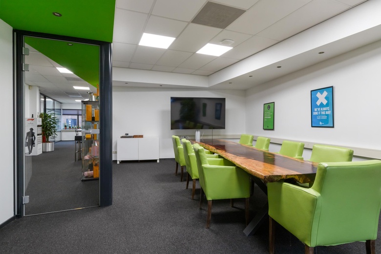 KantoorruimteaanLemelerberg 25 - 27<br/> inAlphen aan den Rijn