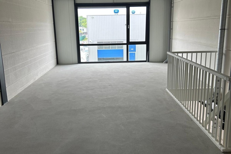 BedrijfsruimteaanJohn F. Kennedylaan 64<br/> inValkenswaard BedrijfsruimteaanJohn F. Kennedylaan 64<br/> inValkenswaard
