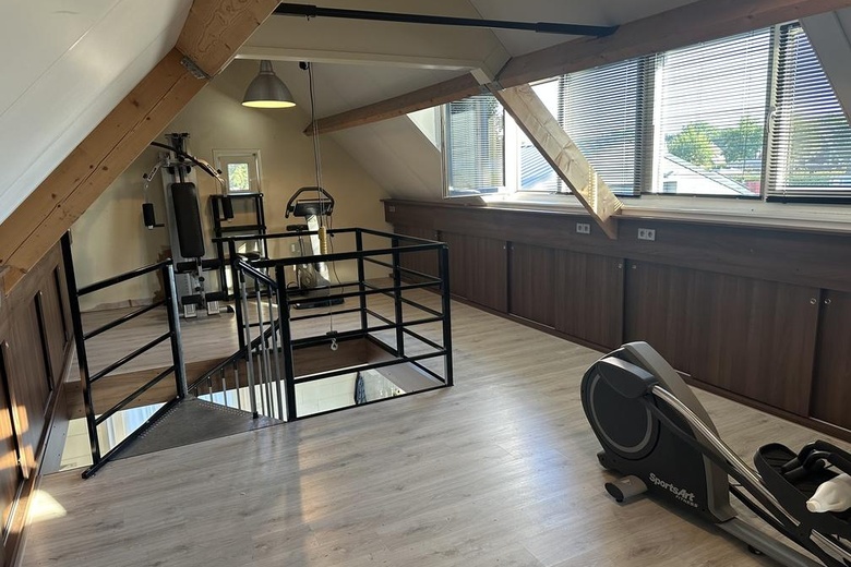 BedrijfsruimteaanHoofdstraat 91<br/> inZenderen