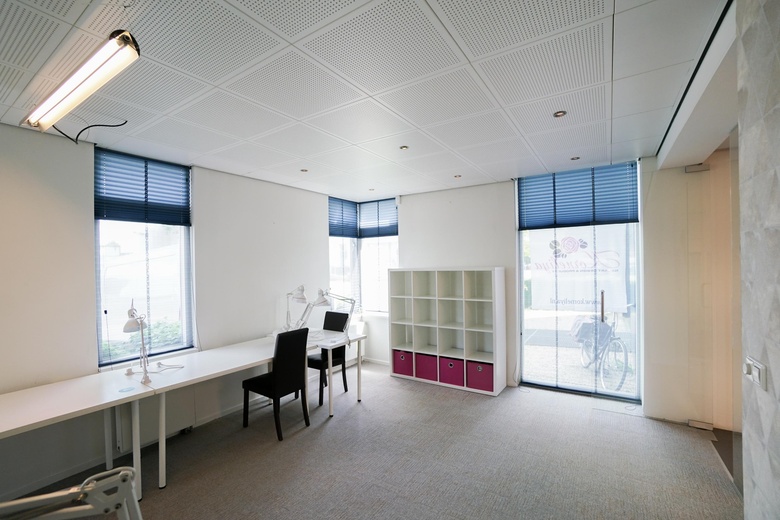 BedrijfsruimteaanKoperweg 19<br/> inAlphen aan den Rijn