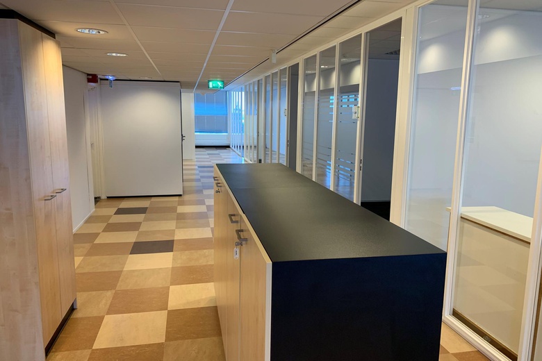 KantoorruimteaanMarconistraat 2<br/> inRotterdam KantoorruimteaanMarconistraat 2<br/> inRotterdam