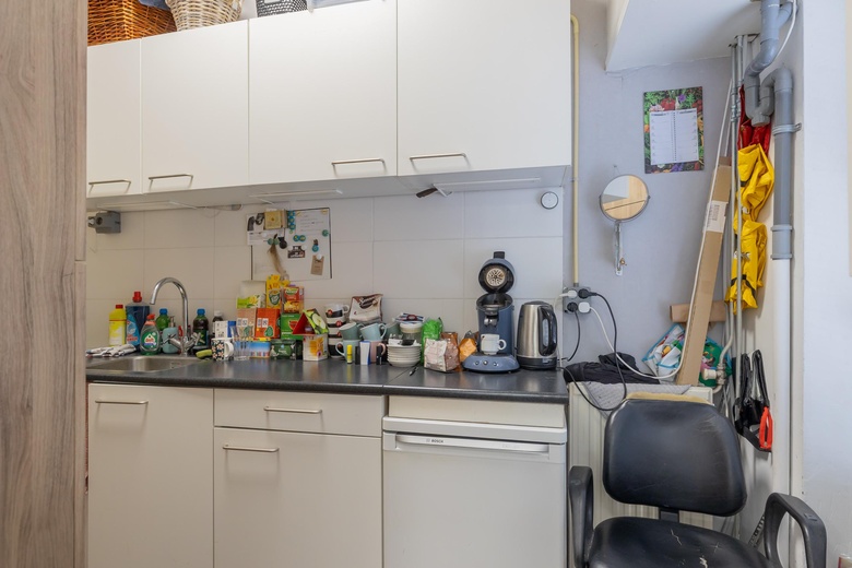 WinkelruimteaanHerenstraat 94<br/> inVoorhout WinkelruimteaanHerenstraat 94<br/> inVoorhout
