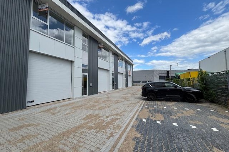 BedrijfsruimteaanBuskesdries 4<br/> inAndelst