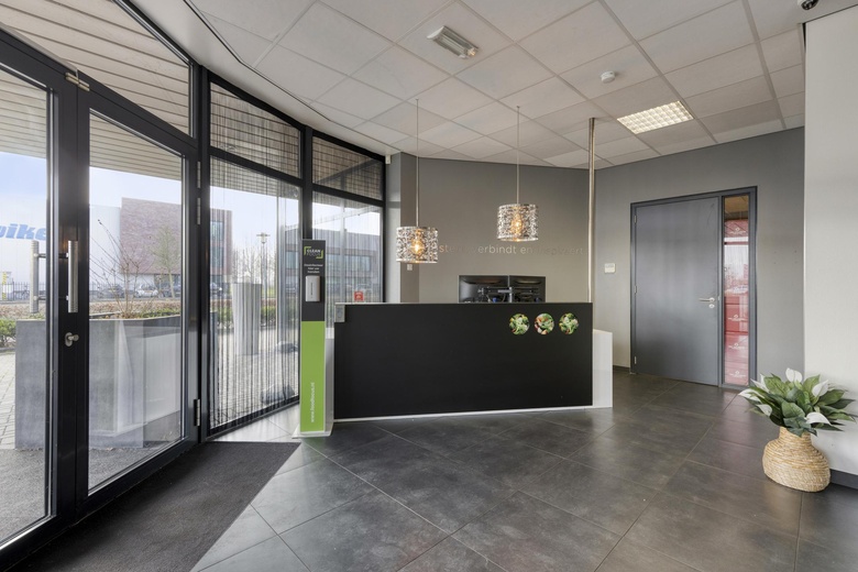 BedrijfsruimteaanGompenstraat 23<br/> inWaalwijk