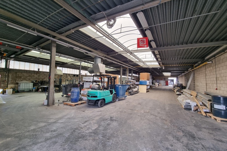BedrijfsruimteaanSchelluinsestraat 54<br/> inGorinchem BedrijfsruimteaanSchelluinsestraat 54<br/> inGorinchem