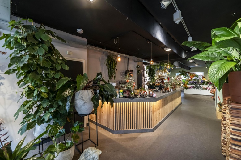 WinkelruimteaanPlantageweg 11<br/> inAlblasserdam