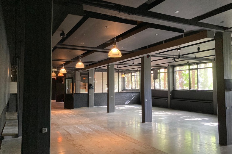 BedrijfsruimteaanDiepenhorstlaan 9 - 11<br/> inRijswijk