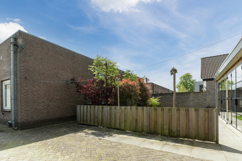 BedrijfsruimteaanAnsjovisweg 10<br/> inBunschoten BedrijfsruimteaanAnsjovisweg 10<br/> inBunschoten
